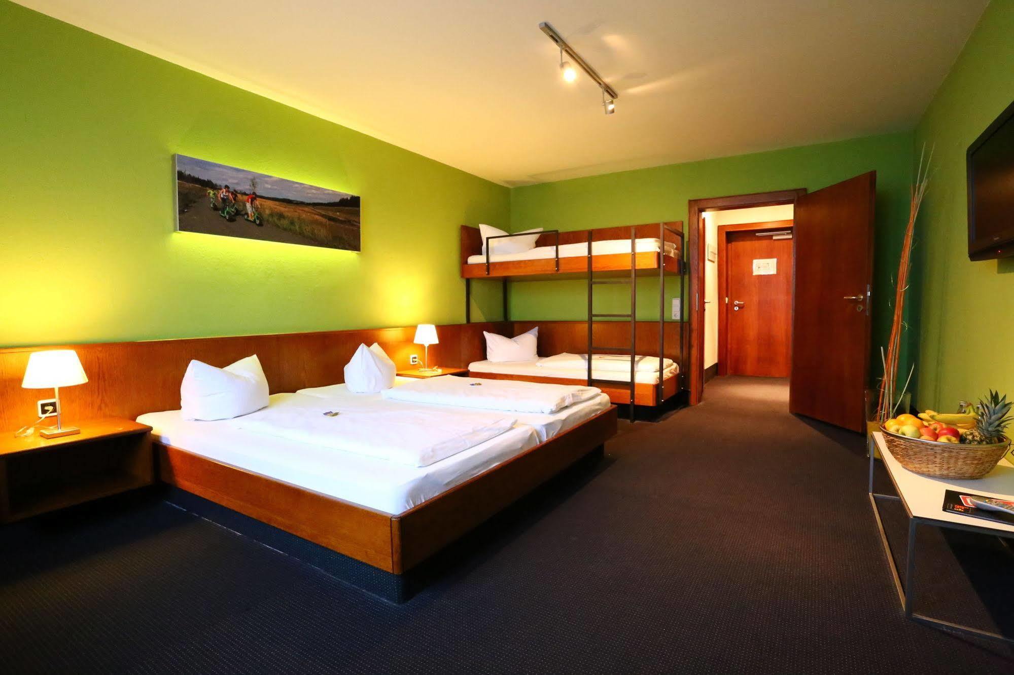 K1 Sporthotel - Bike & Ski Inklusive Hotel Oberwiesenthal Exterior photo