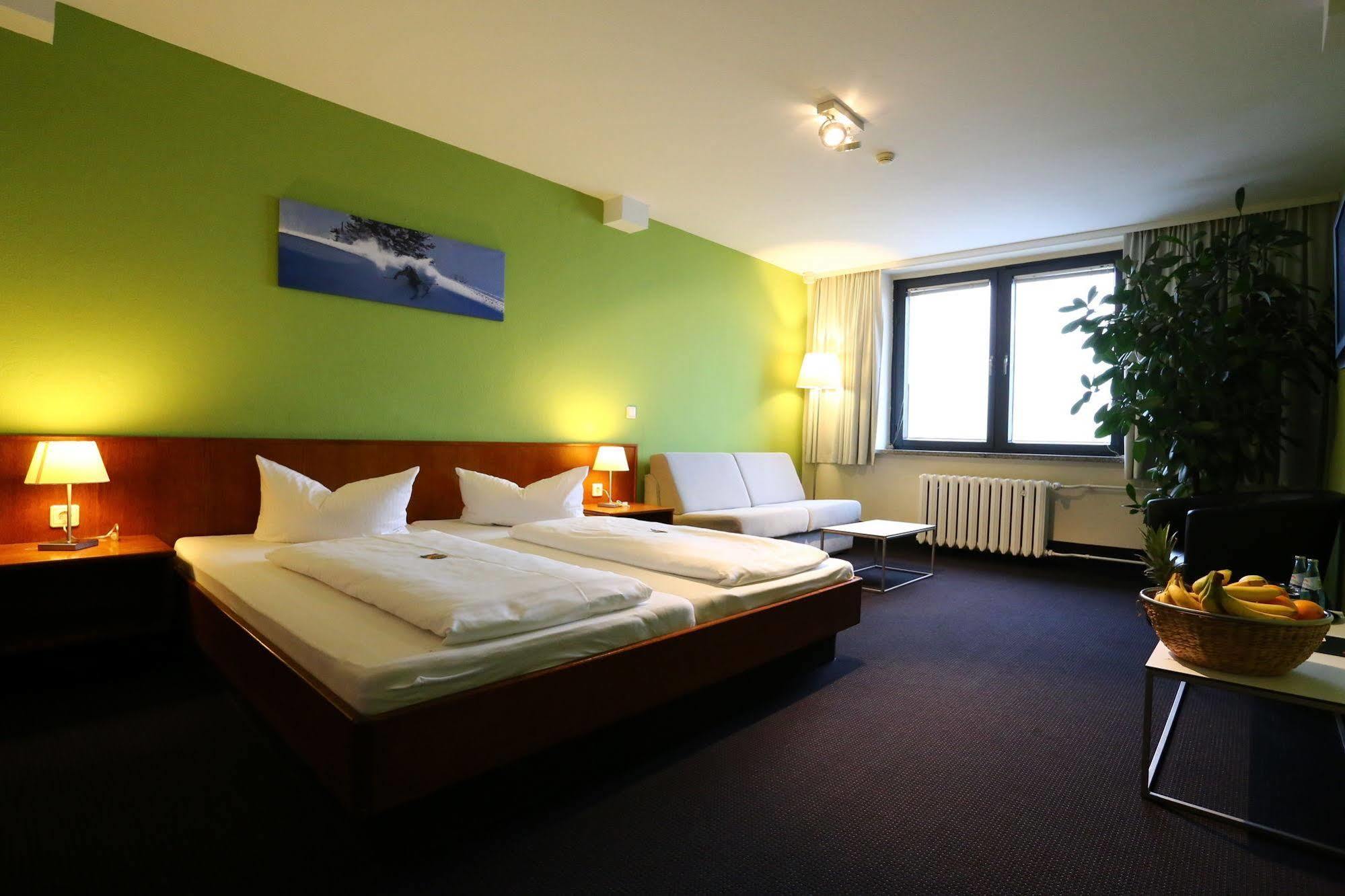 K1 Sporthotel - Bike & Ski Inklusive Hotel Oberwiesenthal Exterior photo